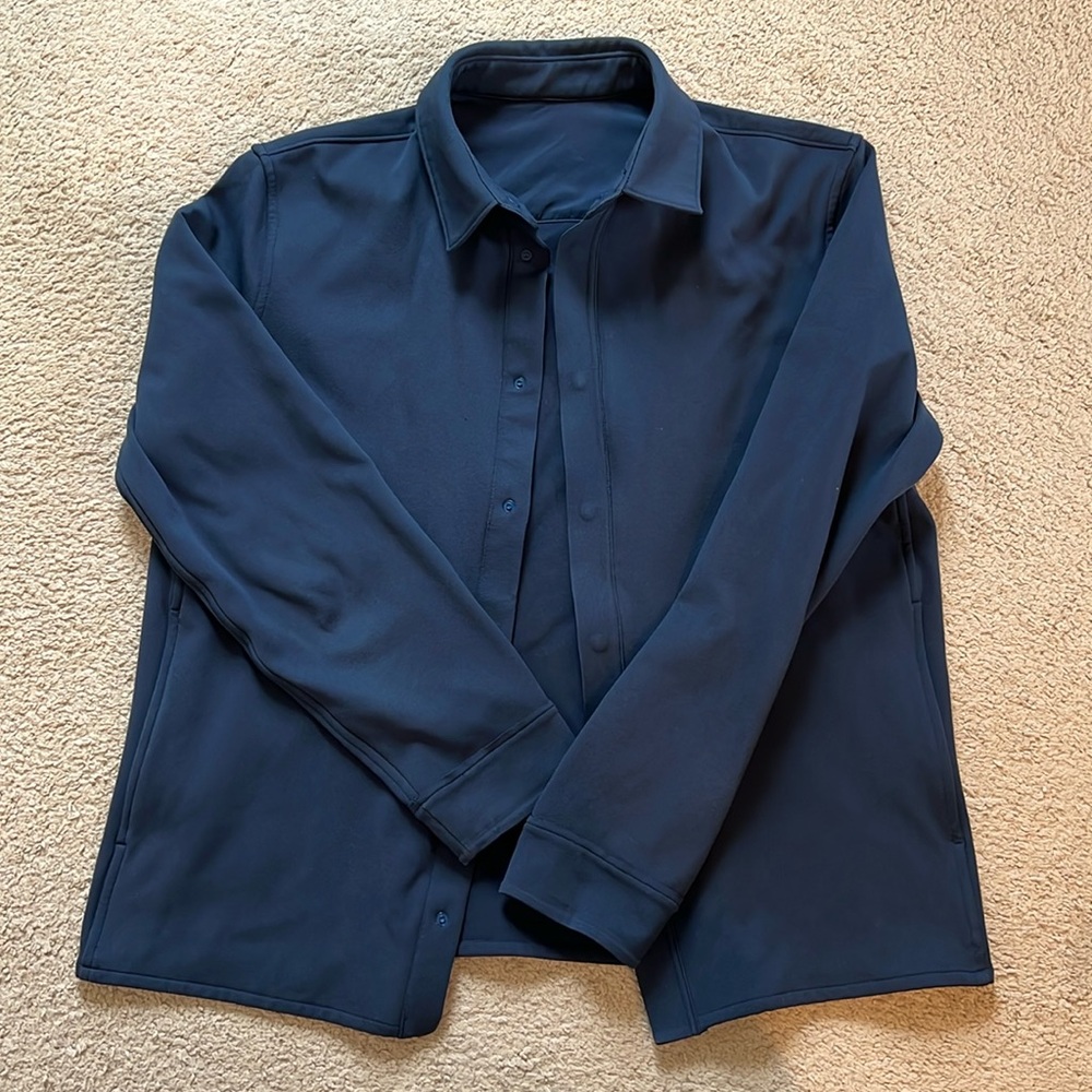 Men’s lululemon snap up blue shirt jacket sz M